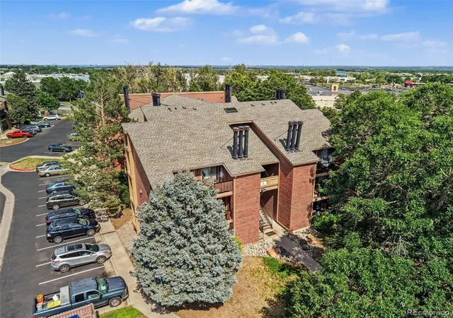 Photo 2 of Condo for sale at 4899 S Dudley St #4K, Littleton, CO 80123 | MLS# 8035624 | Listing updated on 2026-08-11