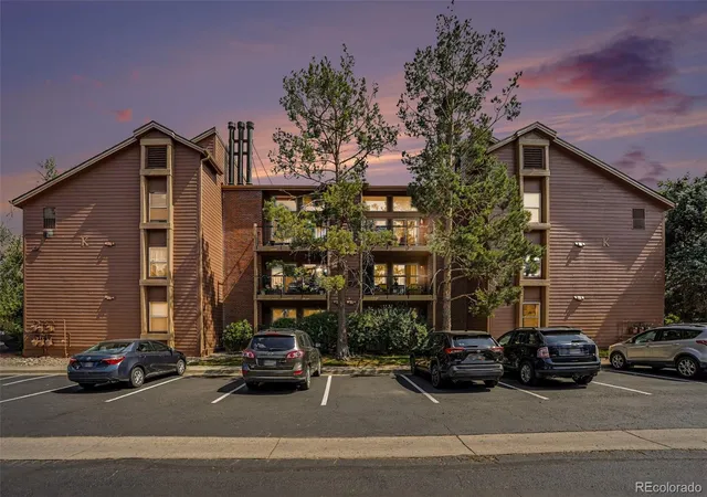 Photo 3 of Condo for sale at 4899 S Dudley St #4K, Littleton, CO 80123 | MLS# 8035624 | Listing updated on 2026-08-11