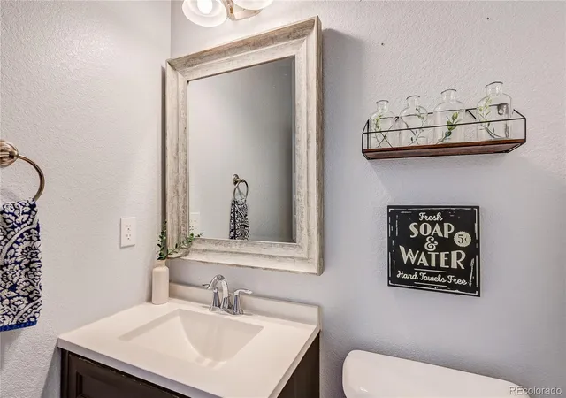 4th image of 56670 E 23Rd Pl, Strasburg, CO 80136 | MLS# 8560529