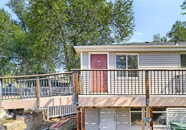 2nd image of 1570 Simms St, Lakewood, CO 80215 | MLS# 8621013
