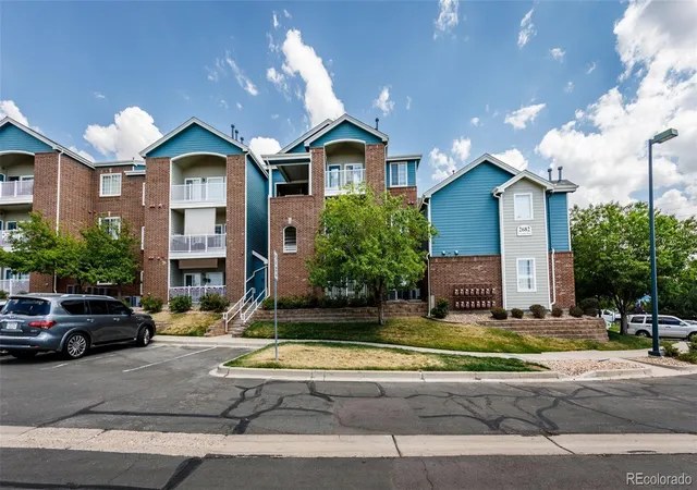 2nd image of 2682 S Cathay Wy #301, Aurora, CO 80013 | MLS# 4207442
