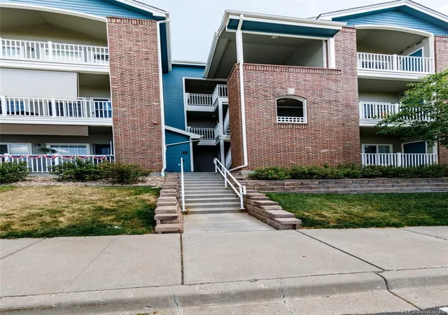 3rd image of 2682 S Cathay Wy #301, Aurora, CO 80013 | MLS# 4207442