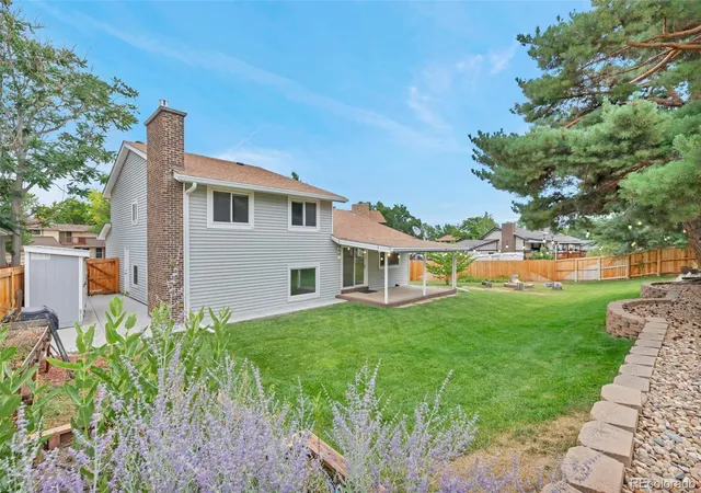 Photo 4 of Single family home for sale at 8348 W 77th Way, Arvada, CO 80005 | MLS# 9660490 | Listing updated on 2026-09-22