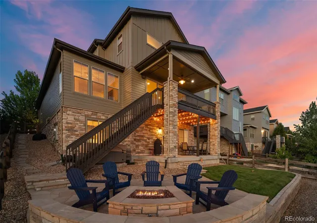 Single family home for sale at 6985 S Buchanan Ct, Aurora, CO 80016 | MLS# 4034342