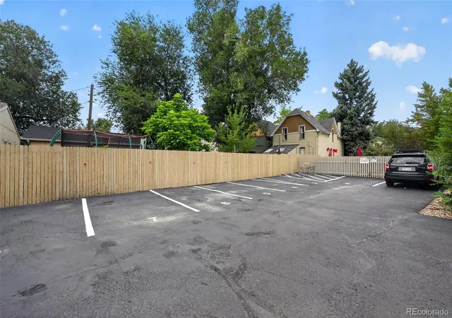 2nd image of 2480 W Caithness Pl, Denver, CO 80211