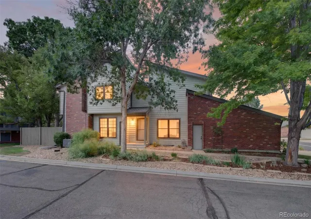 Listing Photo 2 - Condo for sale in building located at 7900 W Layton Ave, Denver, CO 80123 - Unit #839