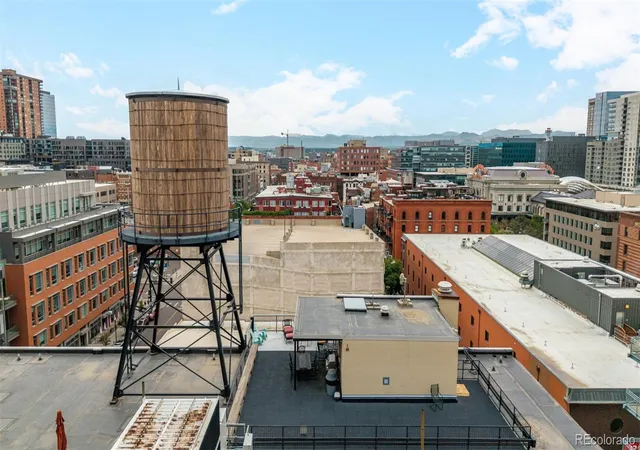 2nd image of 1863 Wazee St, Denver, CO 80202
