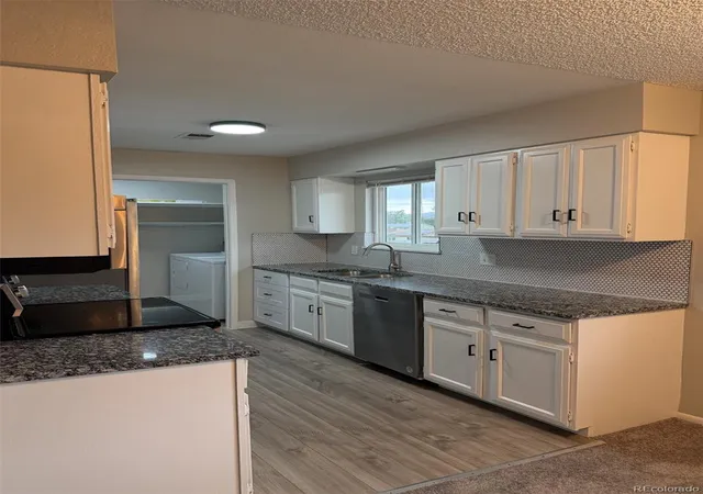Listing Photo 4 - Condo for sale in building located at 9778 Appletree Pl, Thornton, CO 80260