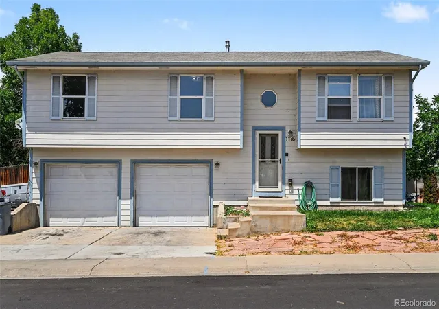 Photo 2 of Single family home for sale at 1116 Sunrise Cir, Dacono, CO 80514 | MLS# 4515599 | Listing updated on 2026-09-23