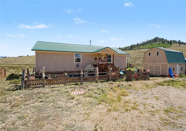 Photo 3 of Single family home for sale at 59 Chief Trl, Jefferson, CO 80456 | MLS# 1662871 | Listing updated on 2026-07-30