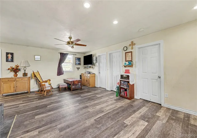Photo 4 of Single family home for sale at 59 Chief Trl, Jefferson, CO 80456 | MLS# 1662871 | Listing updated on 2026-07-30
