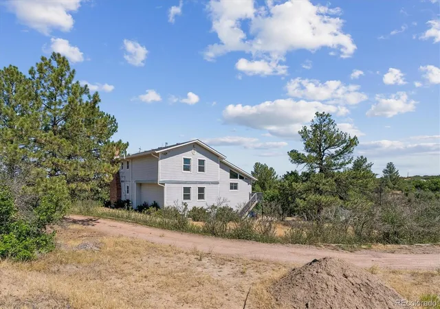 4th image of 3025 Oakland Dr, Sedalia, CO 80135 | MLS# 3446900