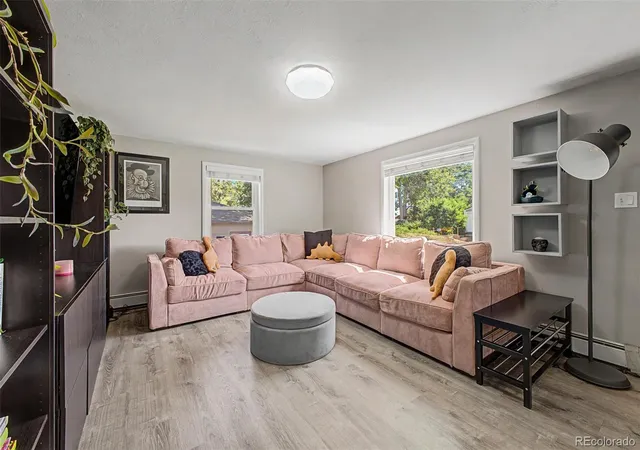 4th image of 5481 Beach Ct, Denver, CO 80221 | MLS# 6841554