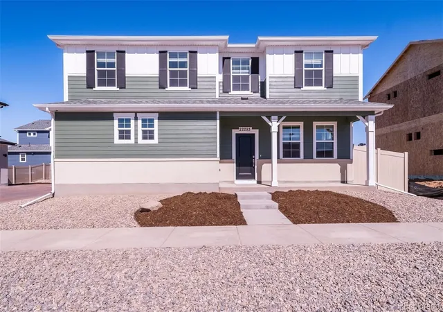 1st image of 10082 Salem Ct, Commerce City, CO 80022 | MLS# 8148103