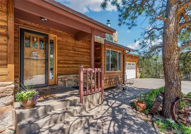 4th image of 9201 Four Wheel Dr, Loveland, CO 80537 | MLS# 3075584