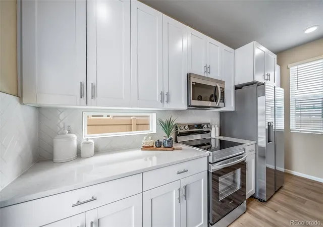 4th image of 10054 Salem Ct, Commerce City, CO 80022 | MLS# 2898521