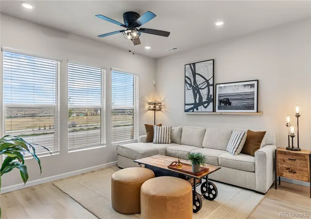 5th image of 7922 Sterling Ranch Ave, Littleton, CO 80125 | MLS# 9747806