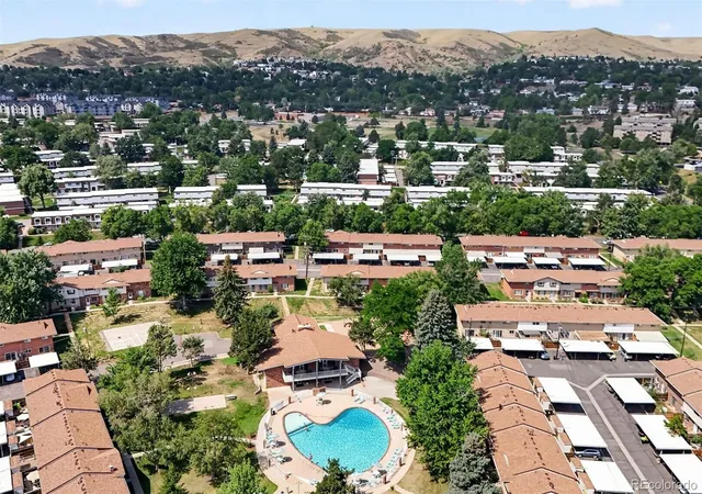 2nd image of 614 S Xenon Ct, Lakewood, CO 80228 | MLS# 6044919