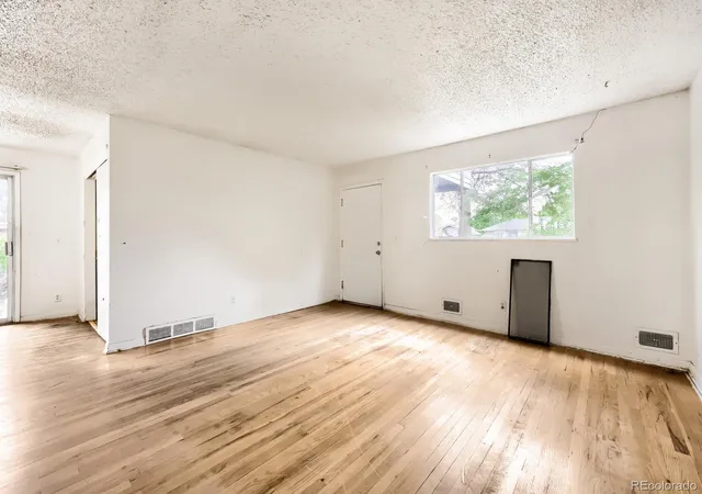 3rd image of 7442 Julian St, Westminster, CO 80030 | MLS# 9490309