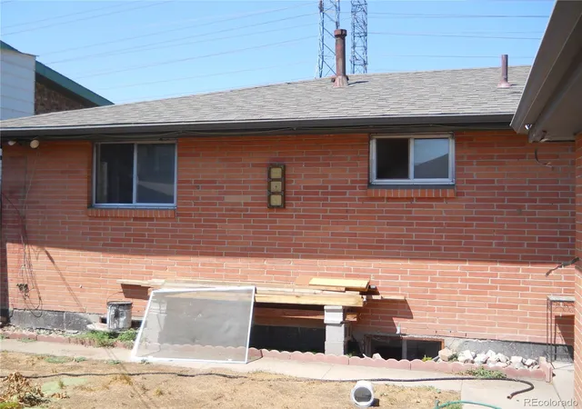2nd image of 736 S Kearney St, Denver, CO 80224 | MLS# 5481408