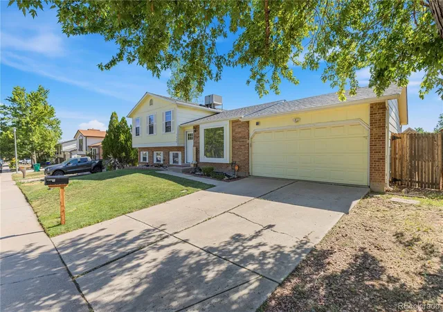 2nd image of 1420 S Zeno Wy, Aurora, CO 80017 | MLS# 7097513