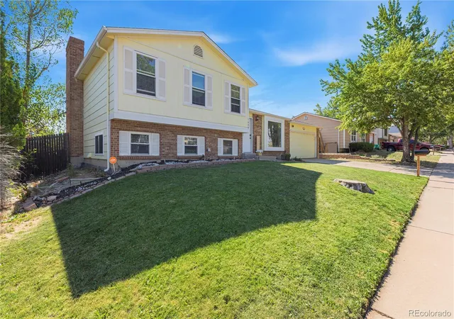 3rd image of 1420 S Zeno Wy, Aurora, CO 80017 | MLS# 7097513