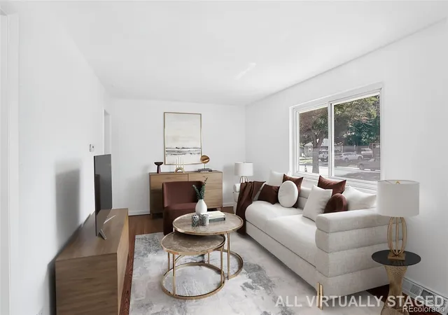 Photo 1 of Single family home for sale at 805 Kingston St, Aurora, CO 80010 | MLS# 1776197 | Listing updated on 2026-10-30
