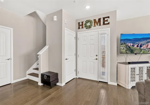Listing Photo 4 - Condo for sale in building located at 24817 E Calhoun Pl, Aurora, CO 80016 - Unit #B