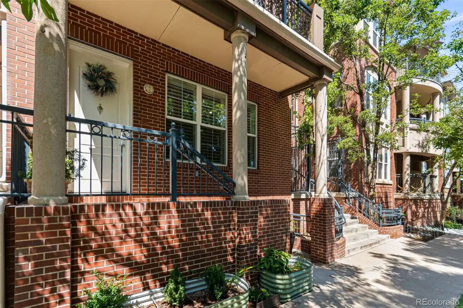 Listing Photo 2 - Condo for sale in 1489 Steele St located at 1489 Steele St, Denver, CO 80206 - Unit #116