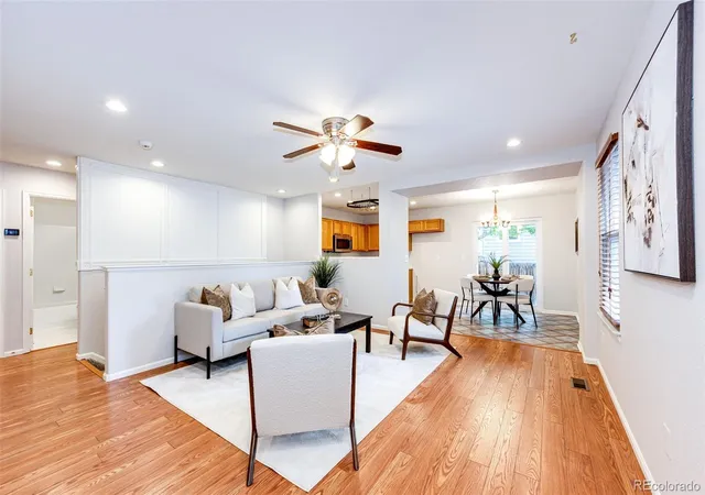 4th image of 16475 E Phillips Pl, Englewood, CO 80112 | MLS# 1860742