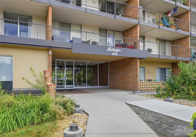 Photo 2 of Condo for sale at 4800 E Hale Pkwy #601N, Denver, CO 80220 | MLS# 9595629 | Listing updated on 2026-08-01