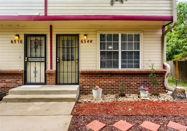 3rd image of 6944 W Mississippi Ave, Lakewood, CO 80226 | MLS# 5613694