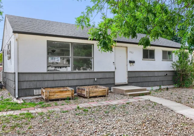 2nd image of 1522 Iroquois Rd, Pueblo, CO 81001 | MLS# 6797972