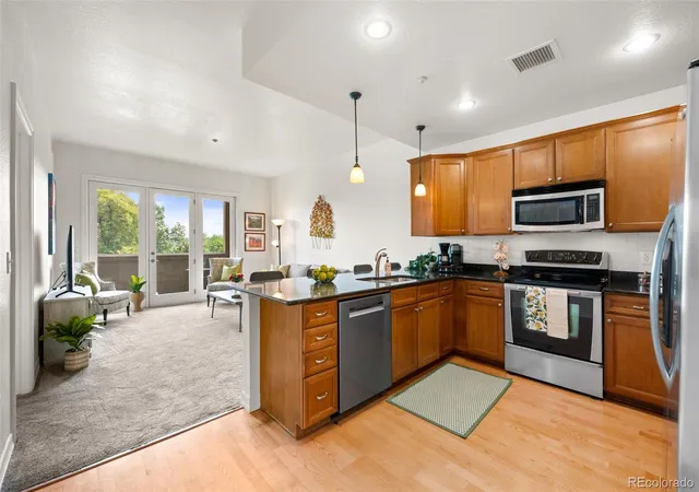 5th image of 2200 S University Blvd, Denver, CO 80210