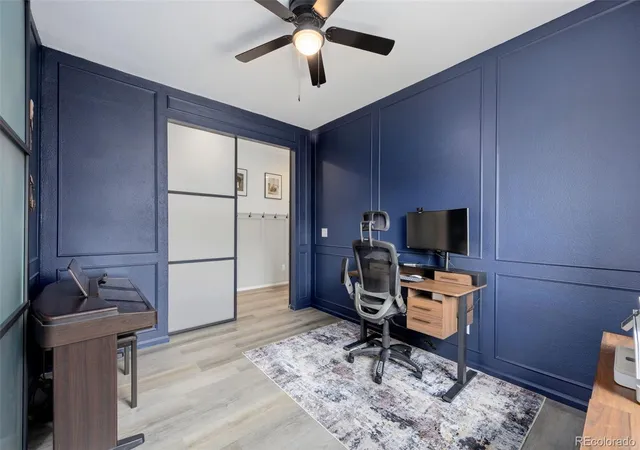 Photo 4 of Single family home for sale at 4085 Castle Vista Dr, Castle Rock, CO 80104 | MLS# 5170618 | Listing updated on 2026-08-25