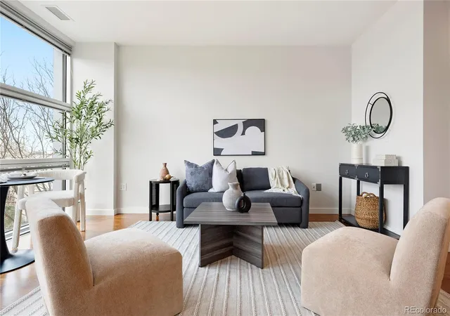 Photo 3 of Condo for sale at 2958 Syracuse St #306, Denver, CO 80238 | MLS# 9254382 | Listing updated on 2026-10-01