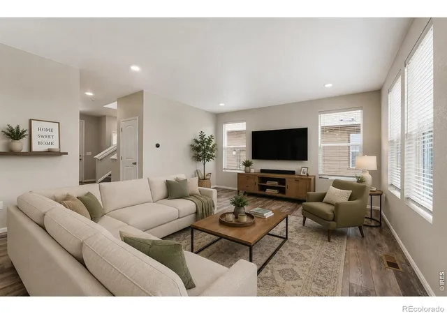 5th image of 3025 Pawnee Creek Dr, Loveland, CO 80538 | MLS# IR1065246