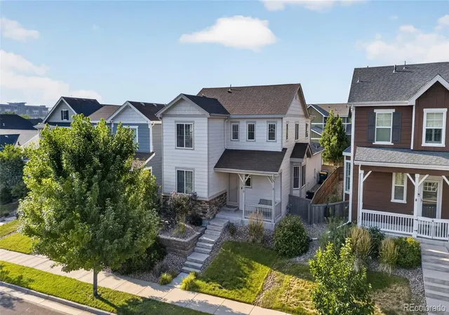 2nd image of 3810 Cadence Dr, Castle Rock, CO 80109 | MLS# 3612196