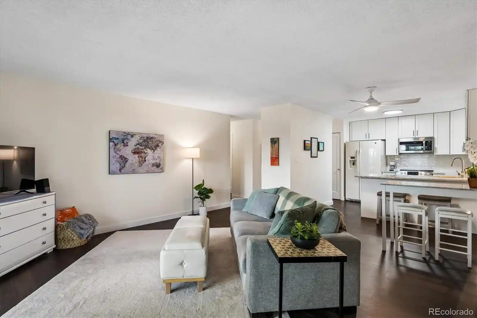Listing Photo 2 - Condo for sale in 6960 E Girard Ave located at 6960 E Girard Ave, Denver, CO 80224 - Unit #603