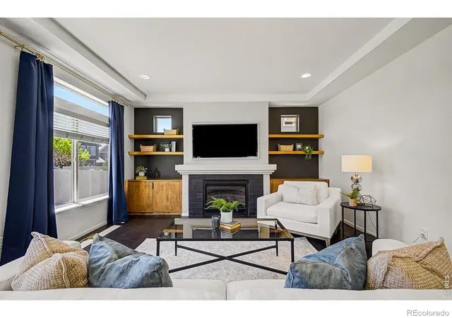 4th image of 426 Highlands Cir, Erie, CO 80516 | MLS# IR1065253