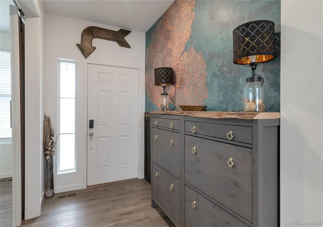 4th image of 10001 Tucson St, Commerce City, CO 80022 | MLS# 8331886