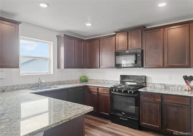 Photo 3 of Sale Pending at 2022 Monte Vista Dr, Lochbuie, CO 80603 | MLS# 6863998 | Listing updated on 2026-09-08