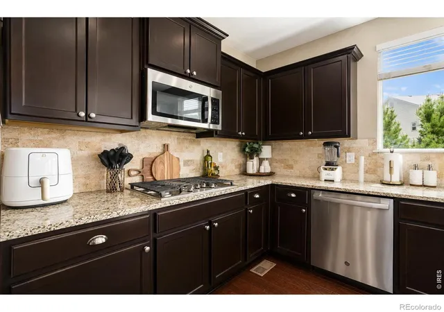 5th image of 2163 Longfin Dr, Windsor, CO 80550 | MLS# IR1065259