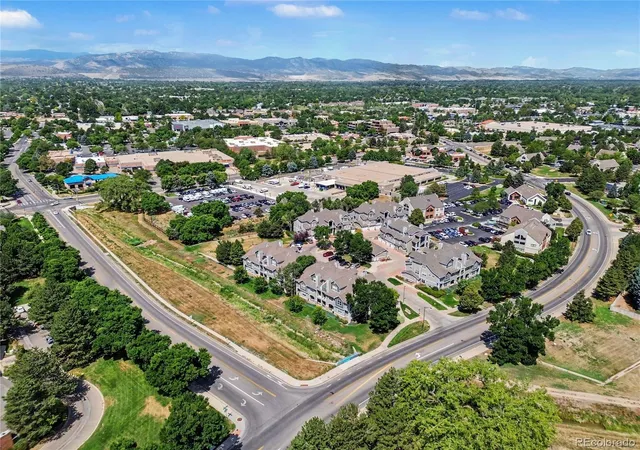 Listing Photo 2 - Condo for sale in building located at 4245 Boardwalk Dr, Fort Collins, CO 80525 - Unit #A4