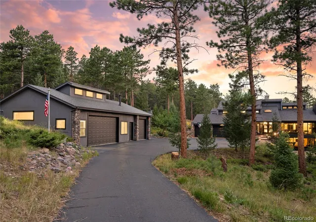 2nd image of 571 Sundown Ln, Evergreen, CO 80439 | MLS# 8360645