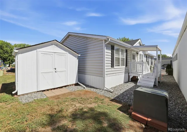 Photo 1 of Manufactured home for sale at 1631 Pagosa Way, Aurora, CO 80011 | MLS# 9163987 | Listing updated on 2026-10-08