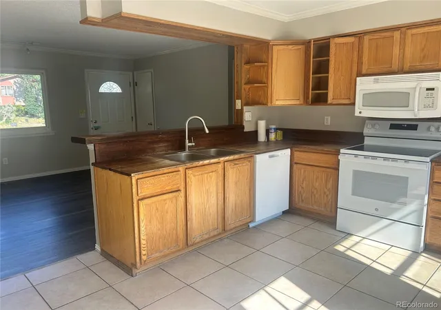 15th image of 1017 S Moline, Aurora, CO 80012 | MLS# 3767756
