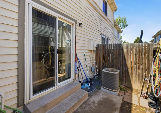18th image of 17645 E Loyola Dr #A, Aurora, CO 80013 | MLS# 2847767