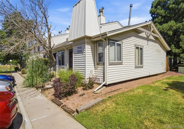 image of 17645 E Loyola Dr #A, Aurora, CO 80013 | MLS# 2847767