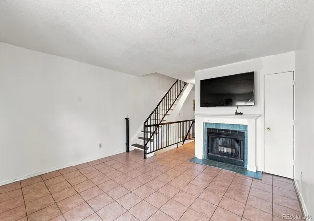 image of 17645 E Loyola Dr #A, Aurora, CO 80013 | MLS# 2847767
